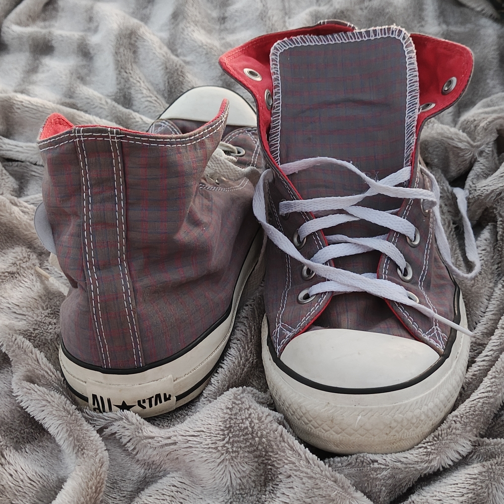 Converse Red and Gray Sneakers Classic Canvas Design